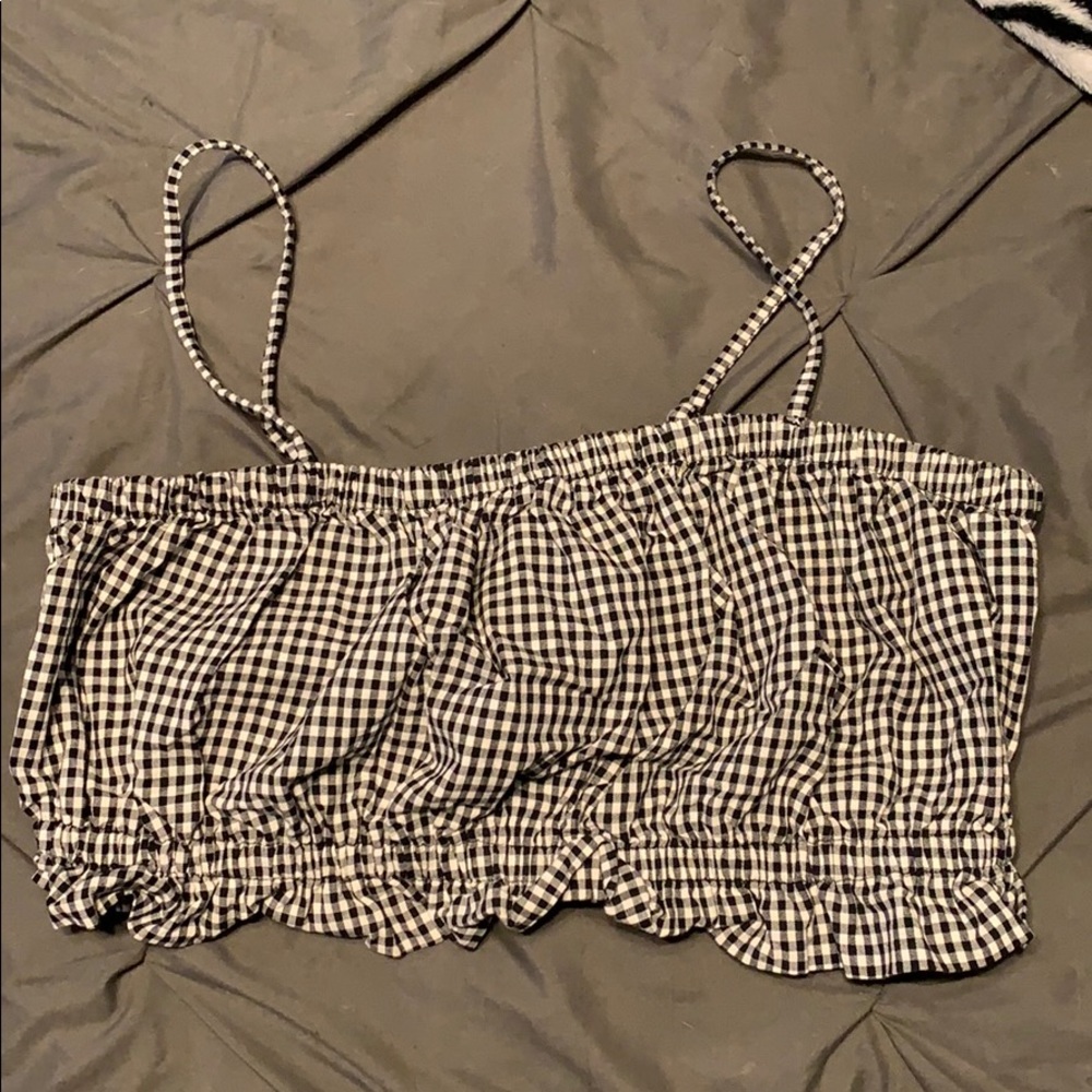 spaghetti strap crop top